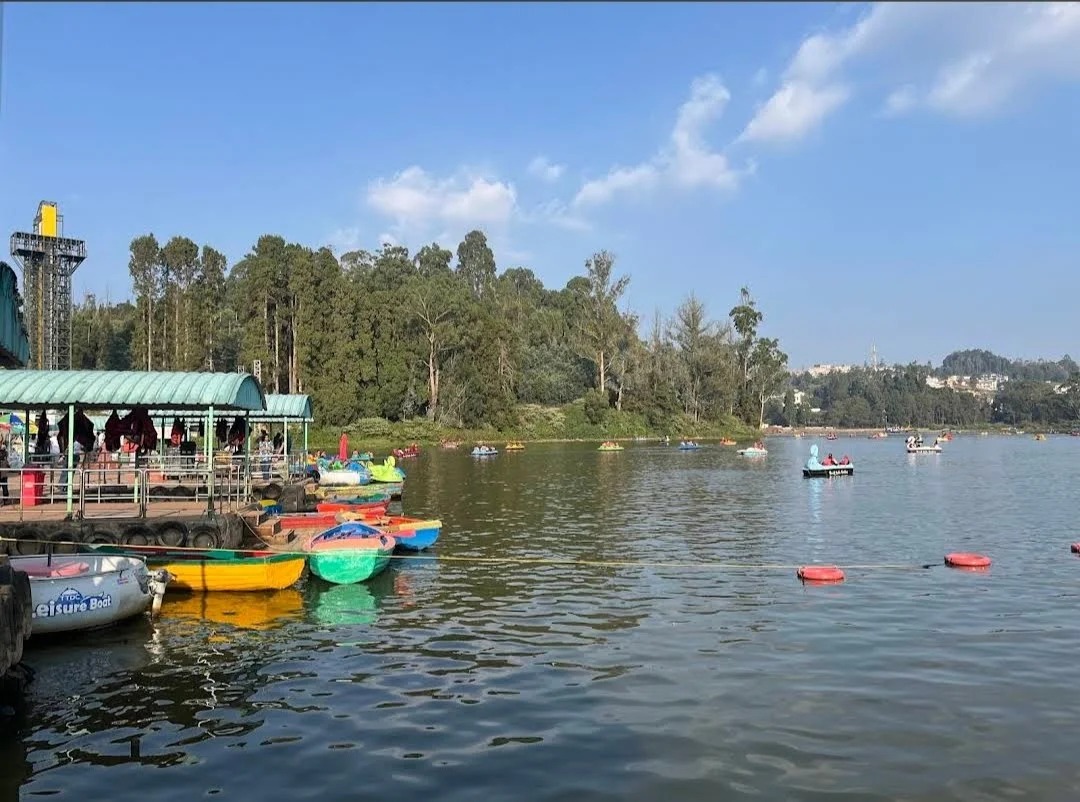ooty lake and boat house
